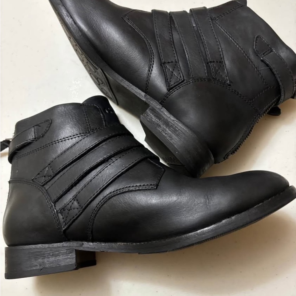 Caterpillar Leather Woman’s Boots 7